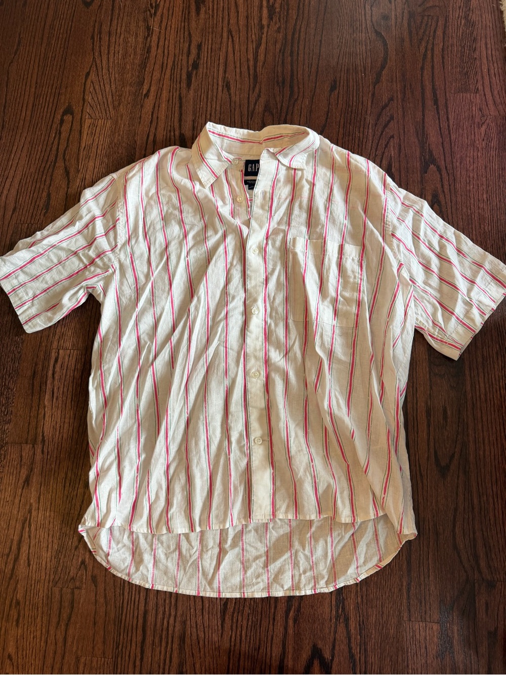 GAP White Button-Down Short Sleeve Shirt with Pink Stripes